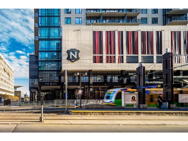 Building Photo - 497 S Marquette Ave