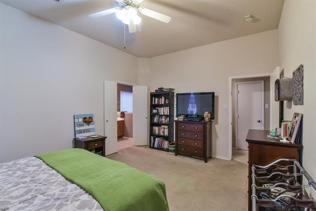 Building Photo - 2314 Charleston Dr