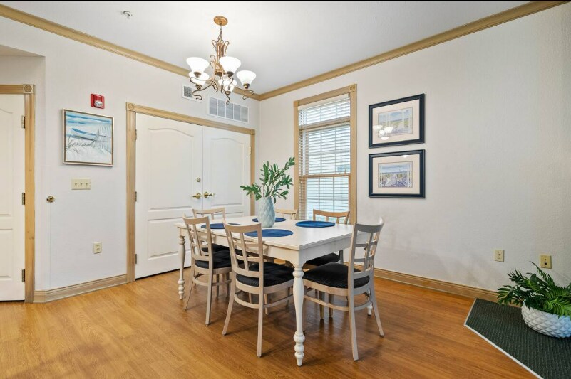 Building Photo - 418 Beachfront Dr