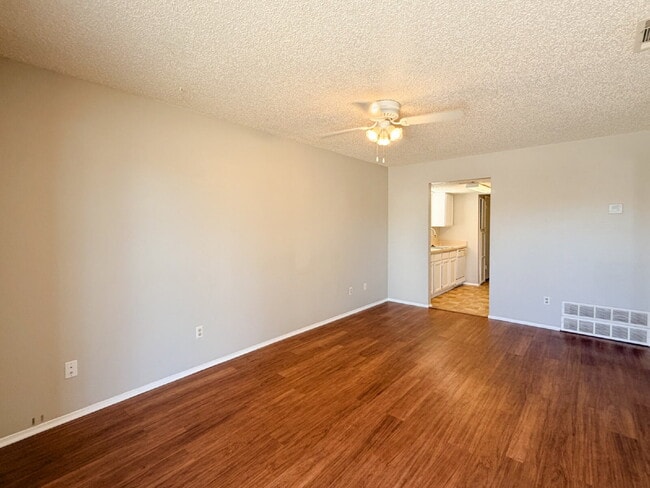 Building Photo - Charming 2 Bed, 1.5 Bath home in Keller