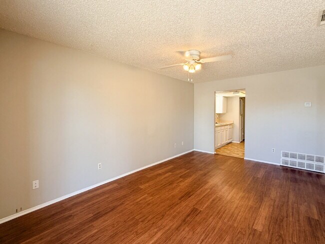 Building Photo - Charming 2 Bed, 2 Bath home in Keller