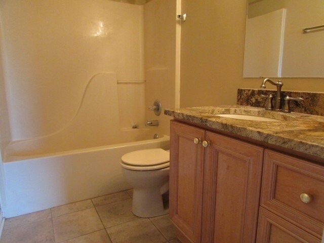 Building Photo - 4181 Magnolia Dr