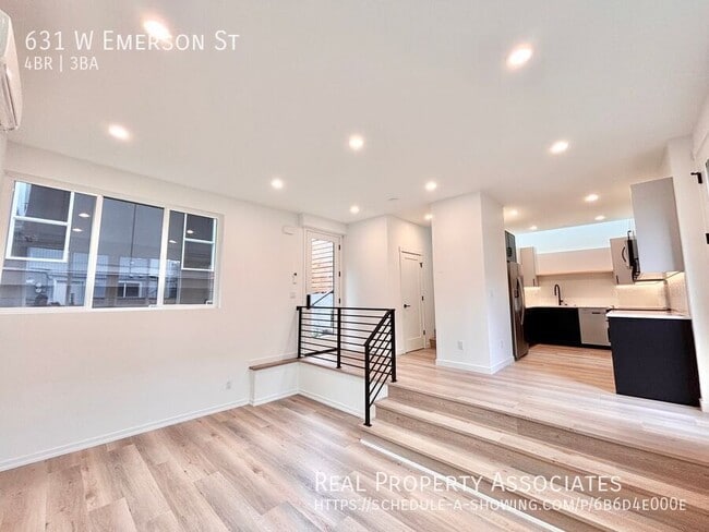 Building Photo - 631 W Emerson St