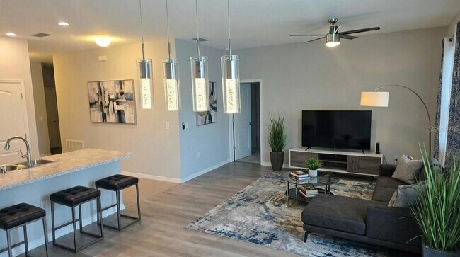 Building Photo - 11505 Southern Creek Dr