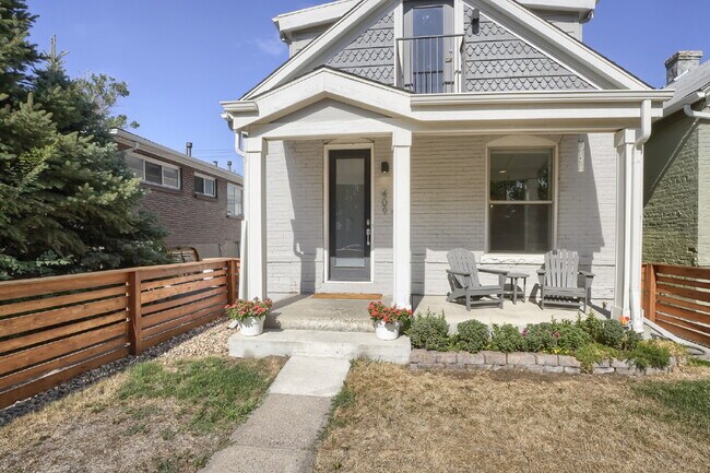 Building Photo - Charming Home in the Baker Neighborhood!