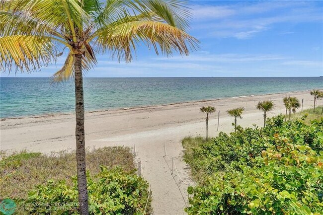 Building Photo - 1370 S Ocean Blvd