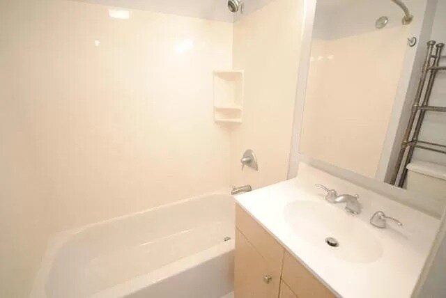 Bathroom - 6 N Boyle Ave