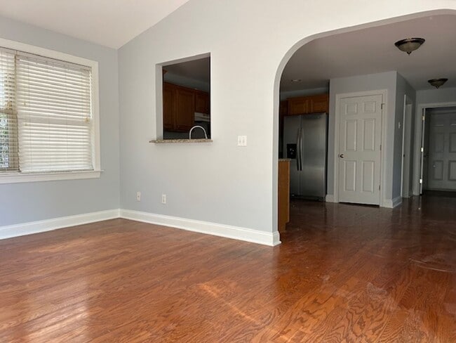 Building Photo - 268 Ceasar Pl