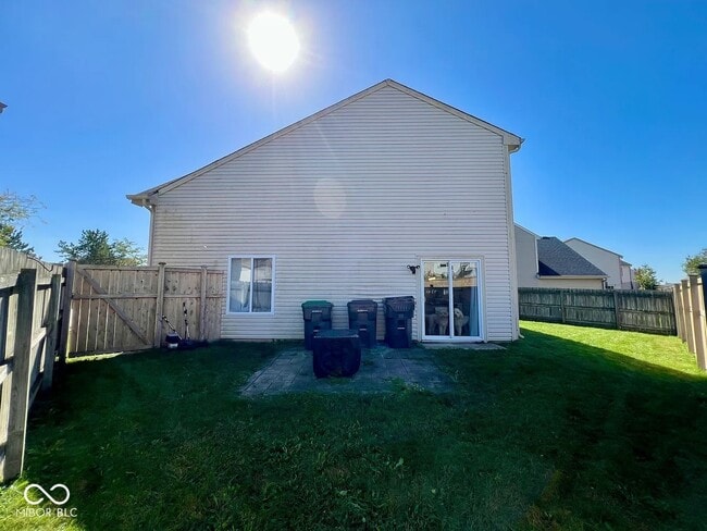 Building Photo - 620 Cembra Dr