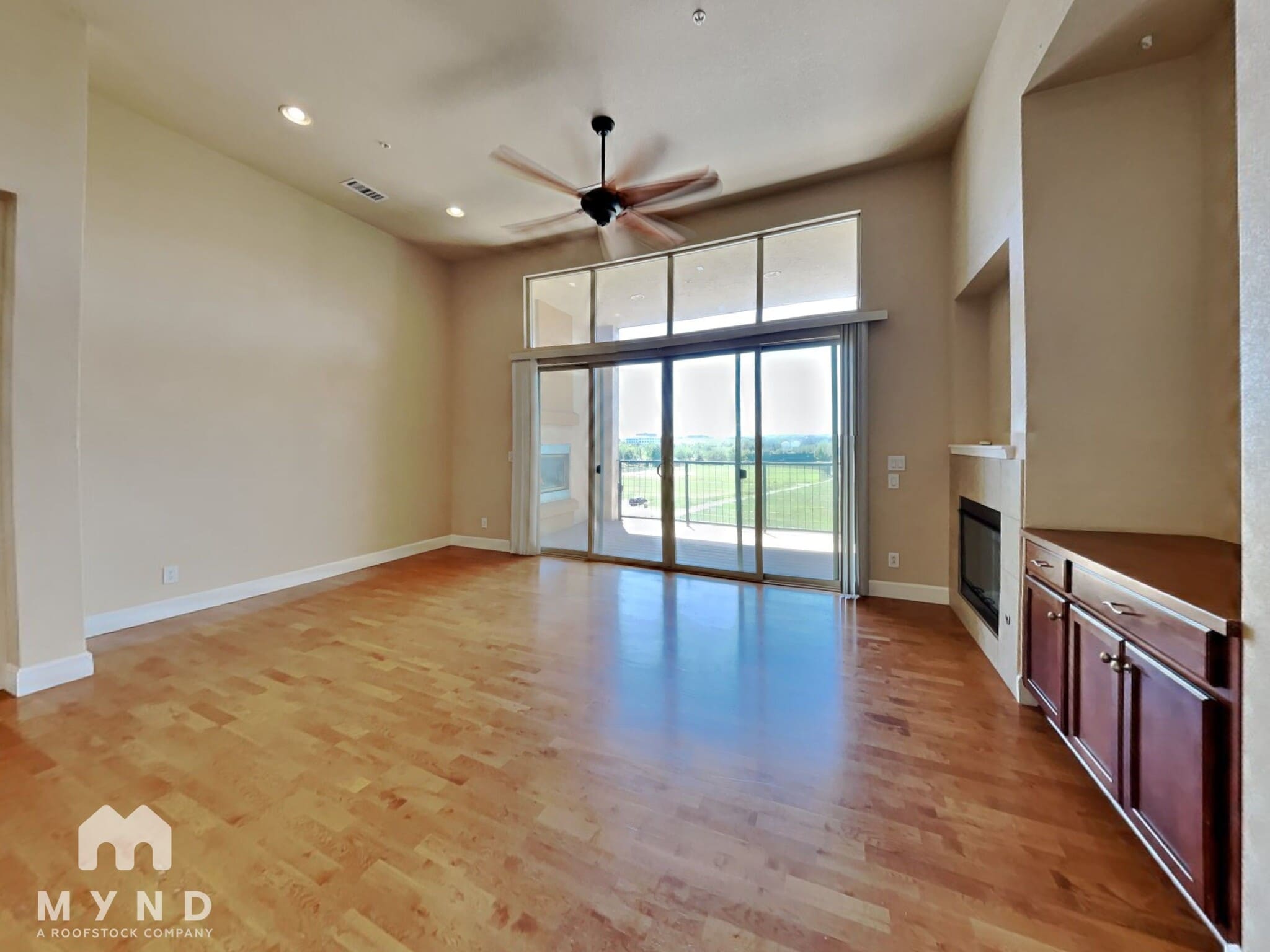 Building Photo - 307 Inverness Way S
