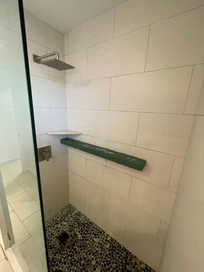 Building Photo - 2 Bedroom, 1 Bath House Across The Street ...