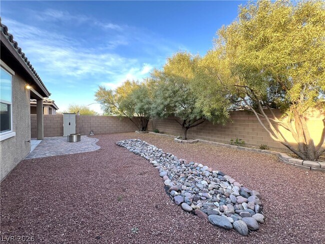 Building Photo - 7828 Hamilton Pool Dr