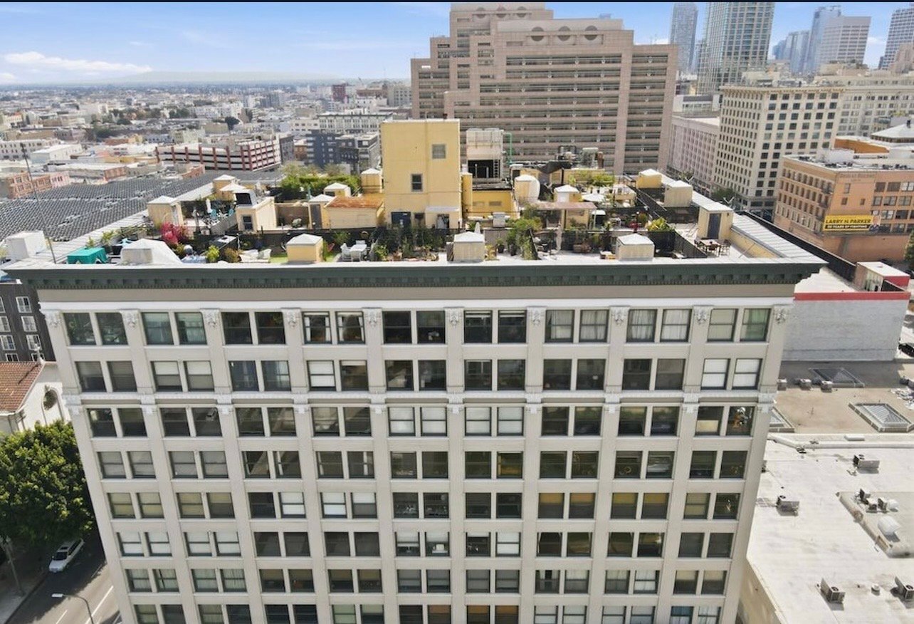Building Photo - 108 W 2nd St