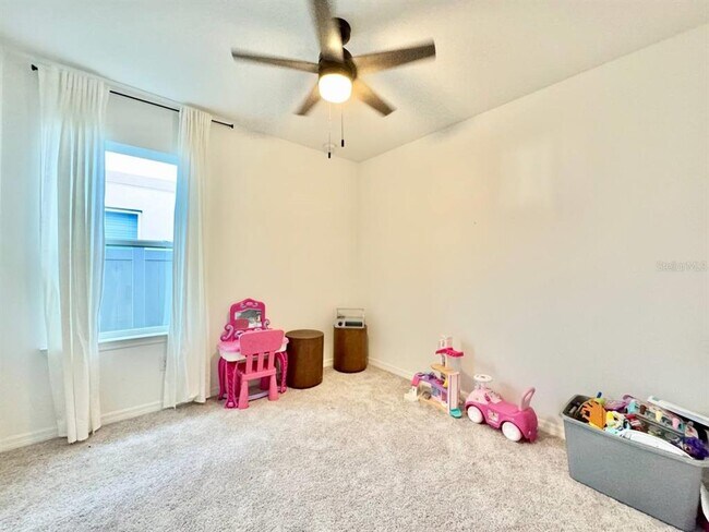 Building Photo - 20659 Drake Elm Dr