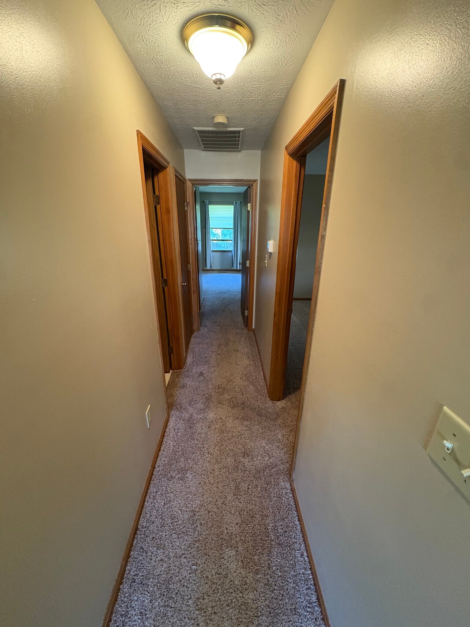 Building Photo - 7333 McSmith Ln