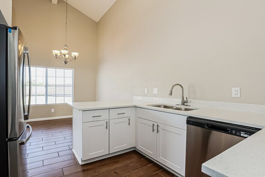 Building Photo - 3134 E McKellips Rd