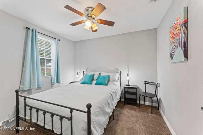 Building Photo - 1905 Niblick Dr