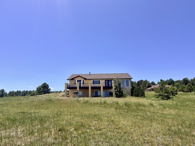 Building Photo - 18515 Peaceful Pines