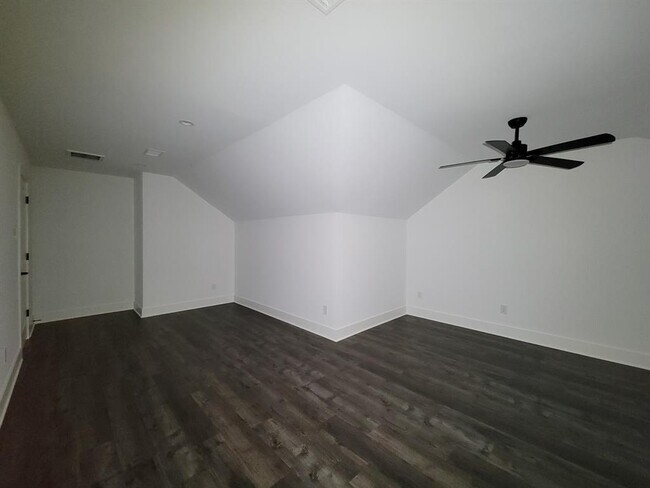 Building Photo - 18219 Polo Meadow Dr