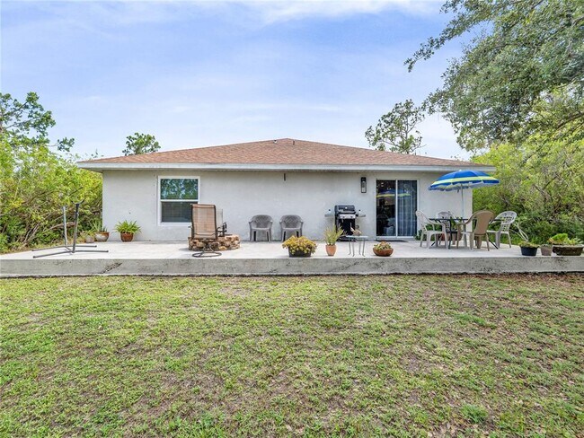 Building Photo - 15509 Alsace Cir