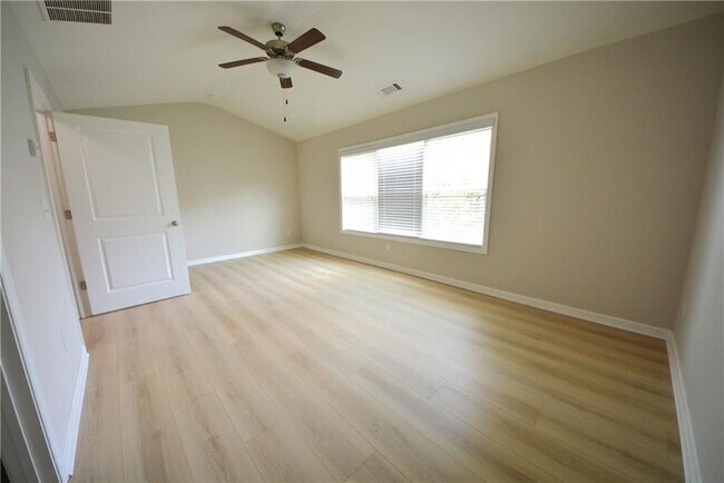 Building Photo - 4724 Beacon Ridge Ln