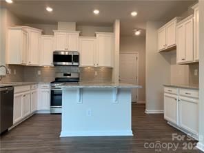 Building Photo - 2202 Napa Valley Dr