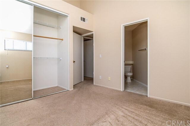 Building Photo - 13133 Le Parc Blvd