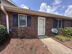Building Photo - Whether you're downsizing or simply seekin...