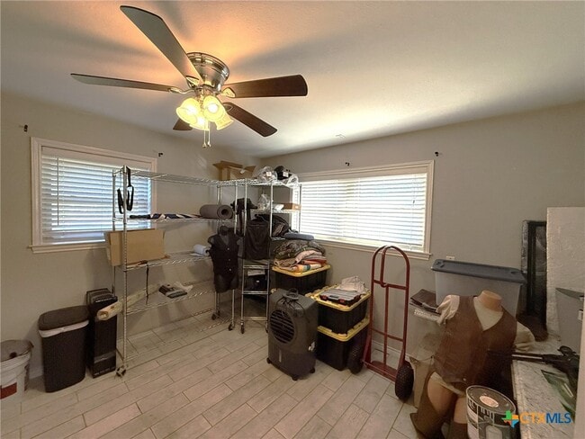 Building Photo - 3117 Kensington Ct