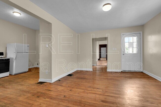 Building Photo - 411 N 20th St