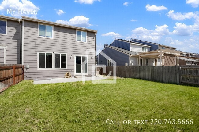 Building Photo - 4587 Cornish Way