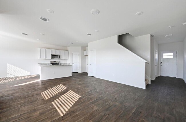 Building Photo - 229 Frogmore Lp