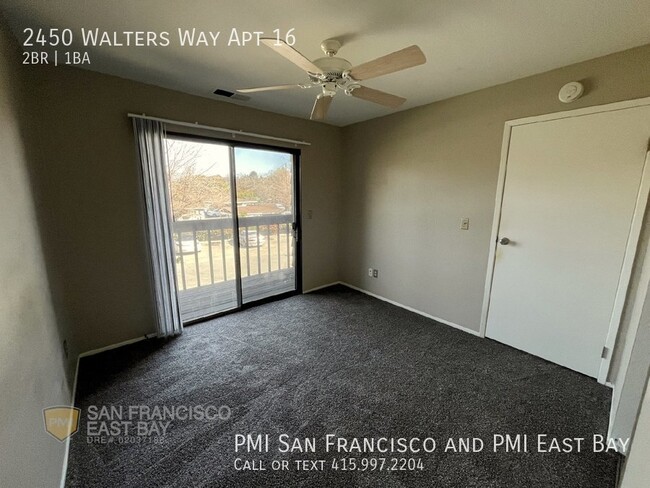 Building Photo - 2bd/1ba Quiet Top Unit with In-unit Washer...