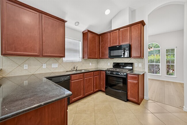 Building Photo - 22202 Thresher Ct