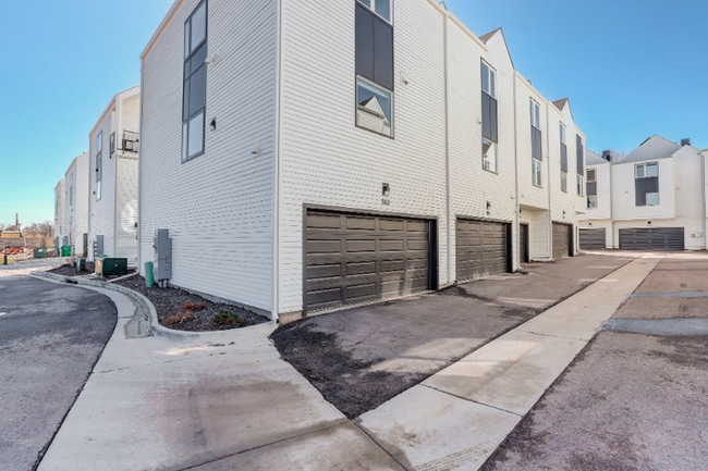 Building Photo - 1163 S Reed St