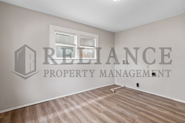 Building Photo - 119 Harrison St