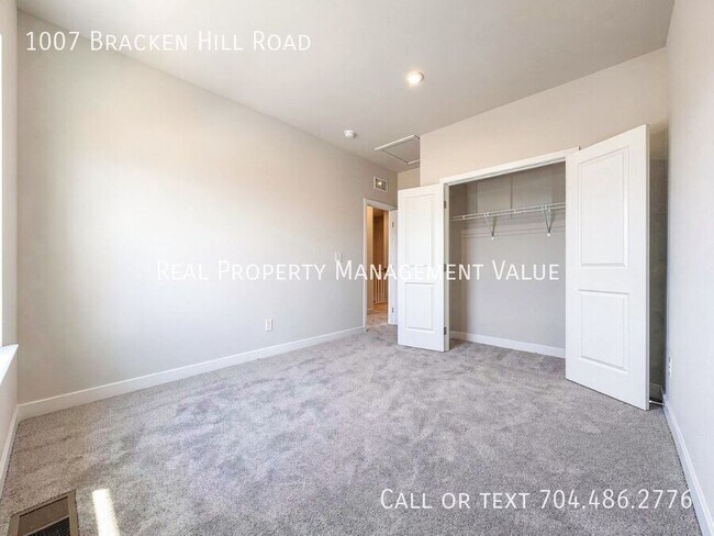 Building Photo - 1007 Bracken Hill Rd