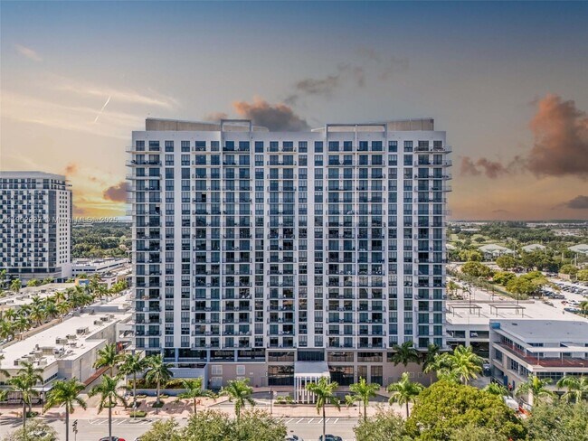 Building Photo - 5350 NW 84th Ave