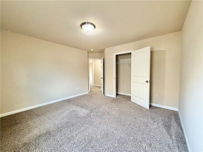 Building Photo - 4485 Perlino Pt