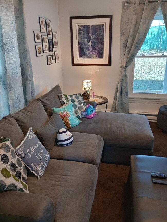 Building Photo - 1214 Garfield Ave