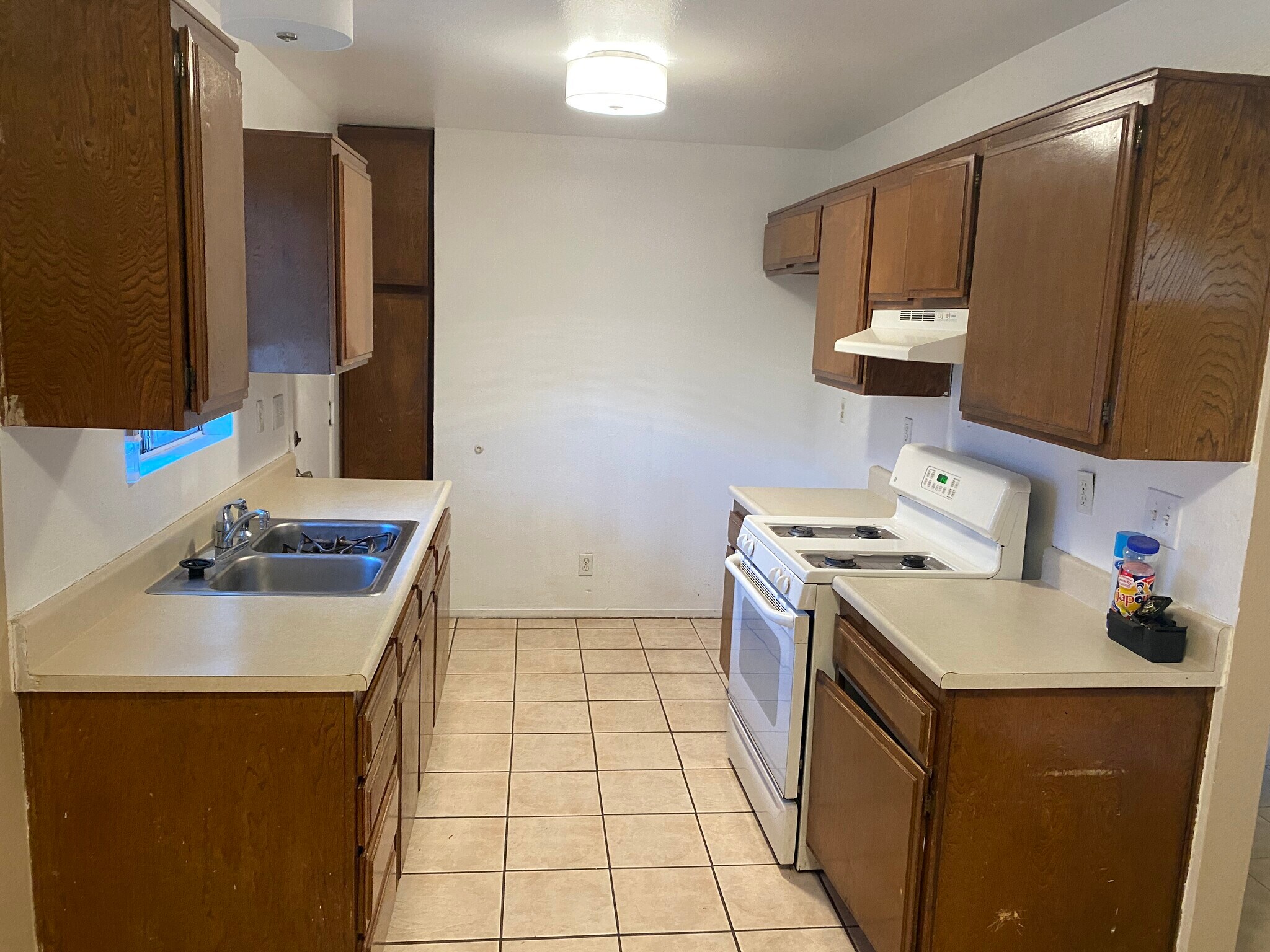 Building Photo - 42030 Blueflax Ave