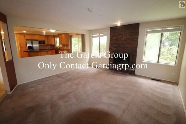 Building Photo - 9585 SW New Forest Dr