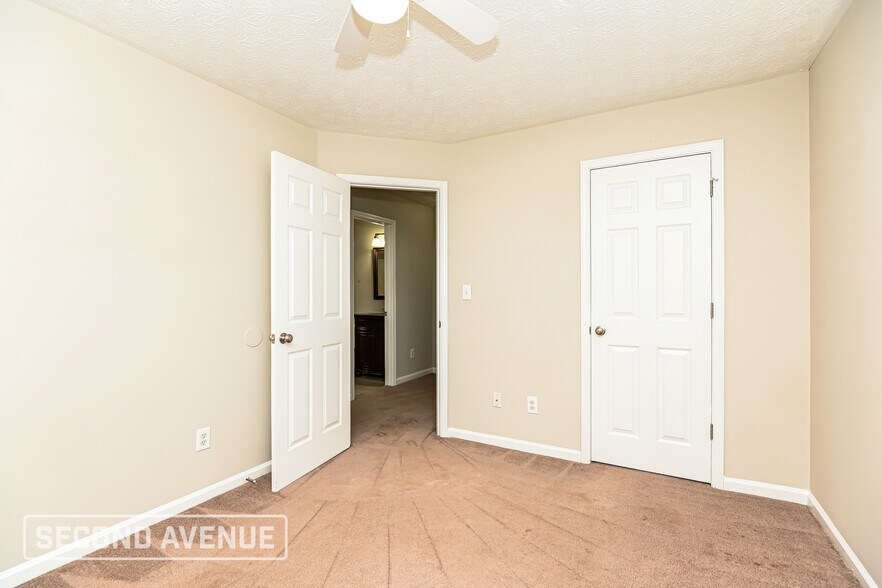 Building Photo - 5031 Wesleyan Dr