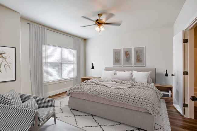 Building Photo - Wonderful Townhome in Cooper District!