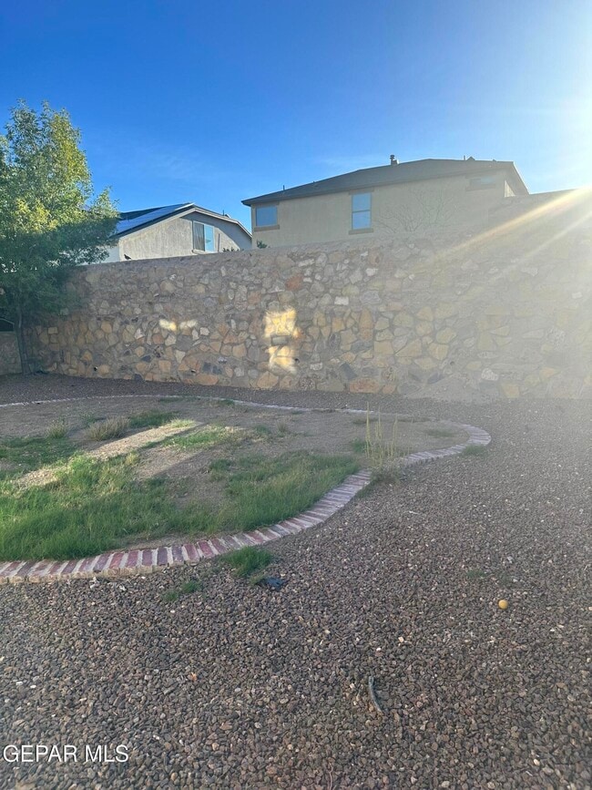Building Photo - 7668 Mundy Creek Dr