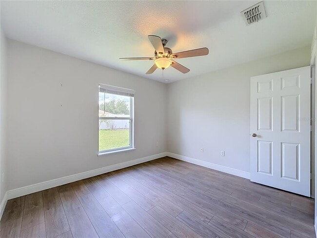 Building Photo - 33 Timbercreek Pines Cir