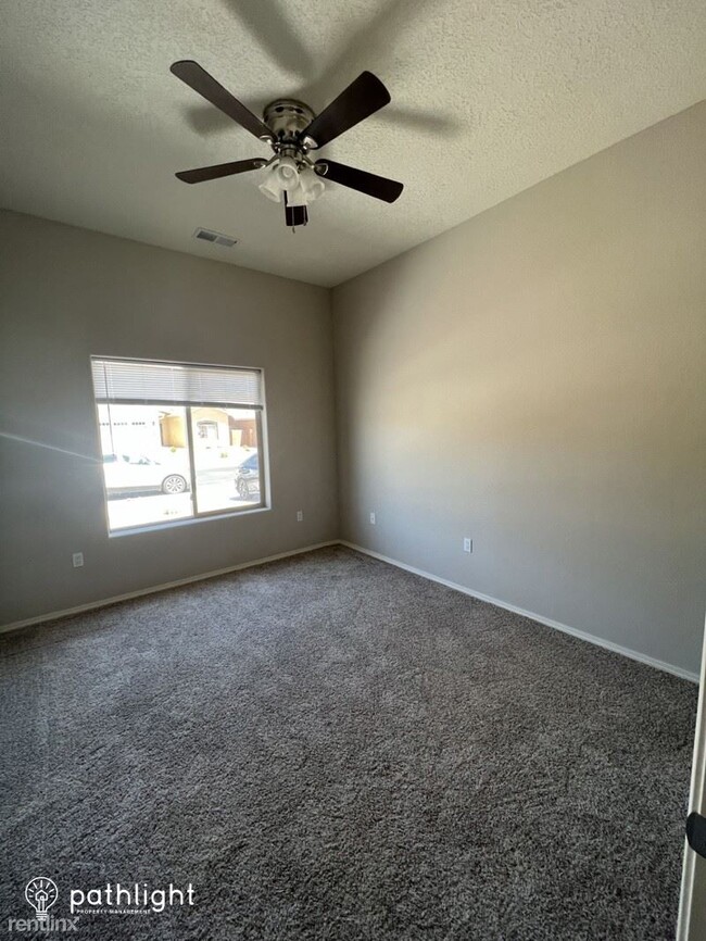 Building Photo - 4 br, 2 bath House - 2631 Scarlet Sage Str...