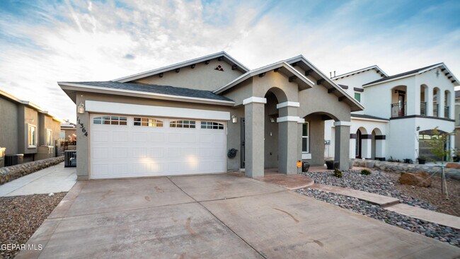 Building Photo - 11364 Bullseye St