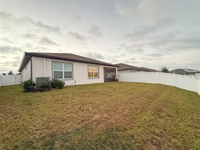 Building Photo - 580 Pine Tree Blvd