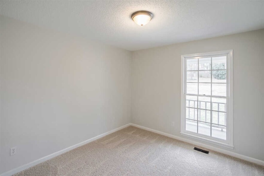 Bedroom - 10280 Long Meadow Rd